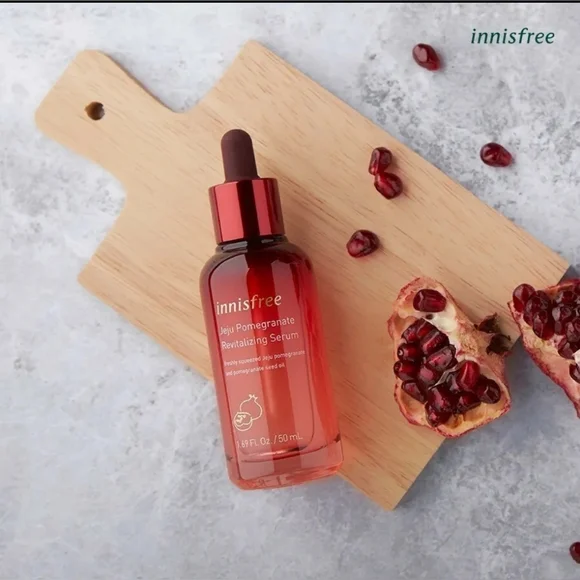 NIB Jeju Innisfree Pomegranate Revitalizing Skincare Travel Kit w/ Special Gift